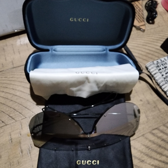 Never used them - Picture 2 of 6